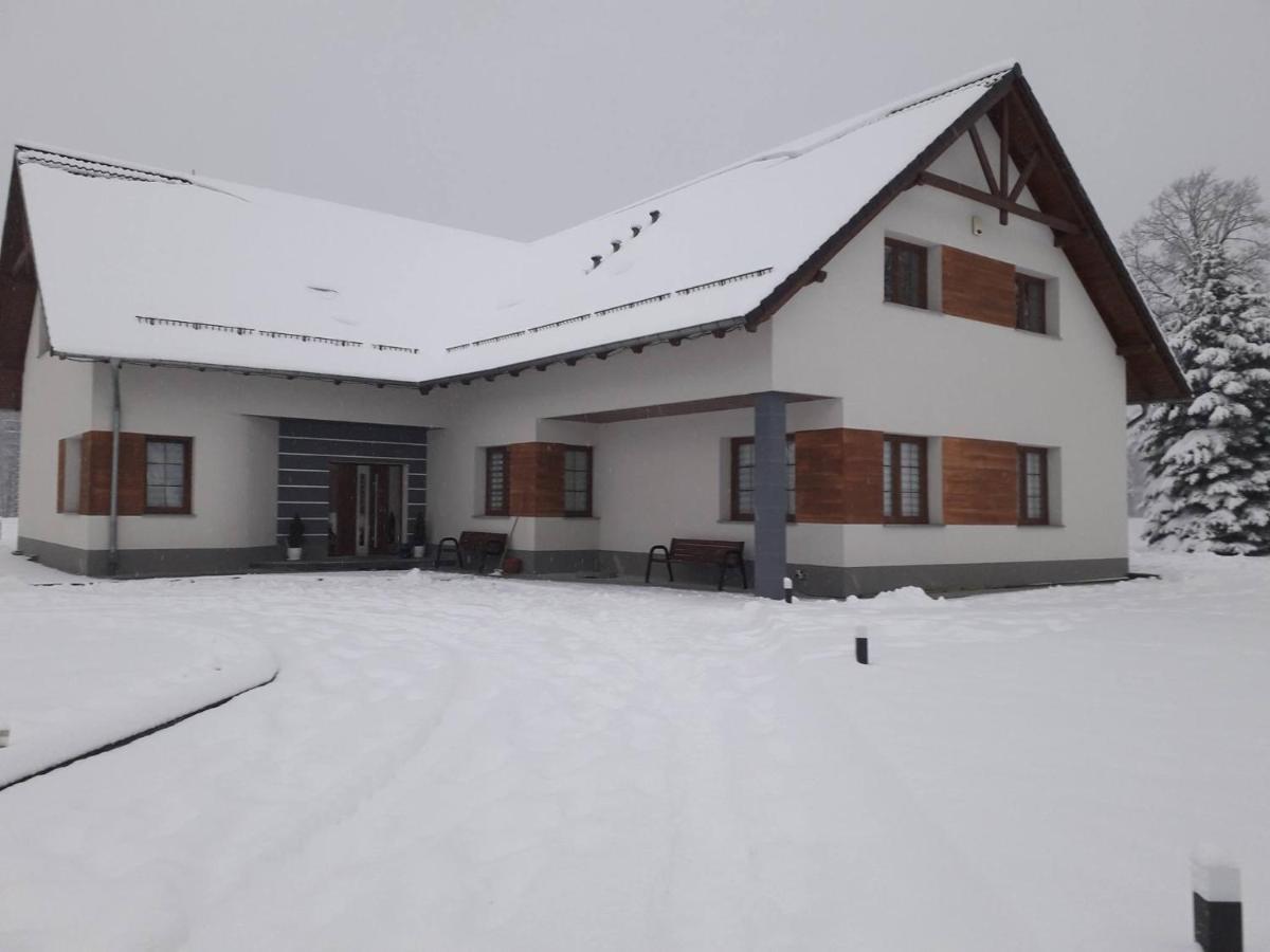 Agroturystyka Aura Kostrzyca ภายนอก รูปภาพ